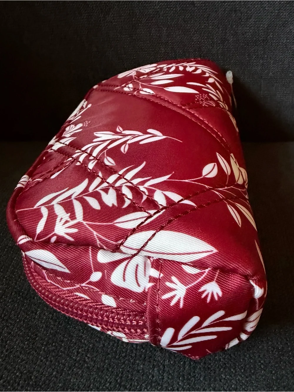 Lug Bobsled XL Eyeglass Pouch Case Bag – Flourish Red (White Flowers Floral)